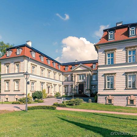Hotel Schloss Нойщат-Глеве Екстериор снимка